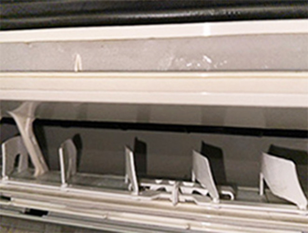 クリーニング後のエアコンの画像